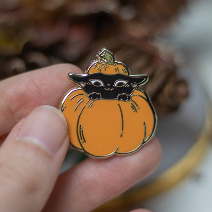 Comfy Pumpkin | Enamel Pins - Aurigae Art &Illustration