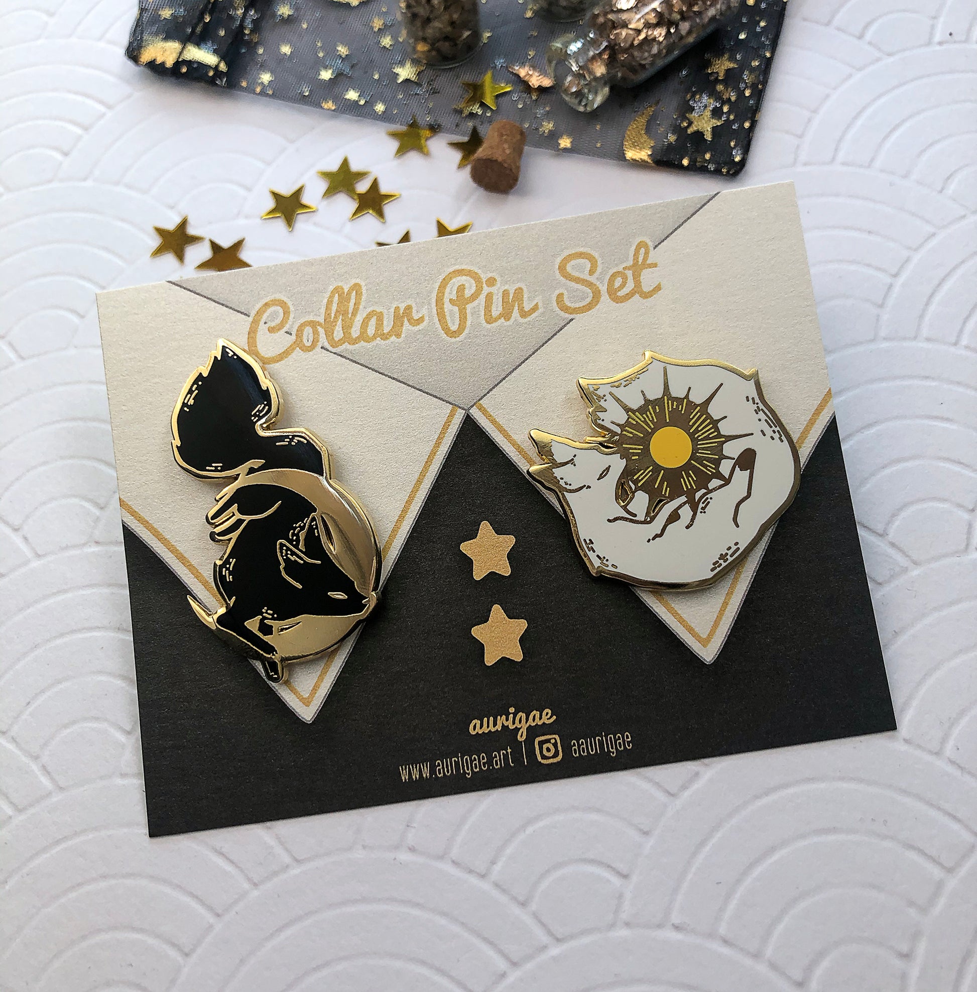 Set Suneater & Mooneater | Enamel Pin - Aurigae Art &Illustration